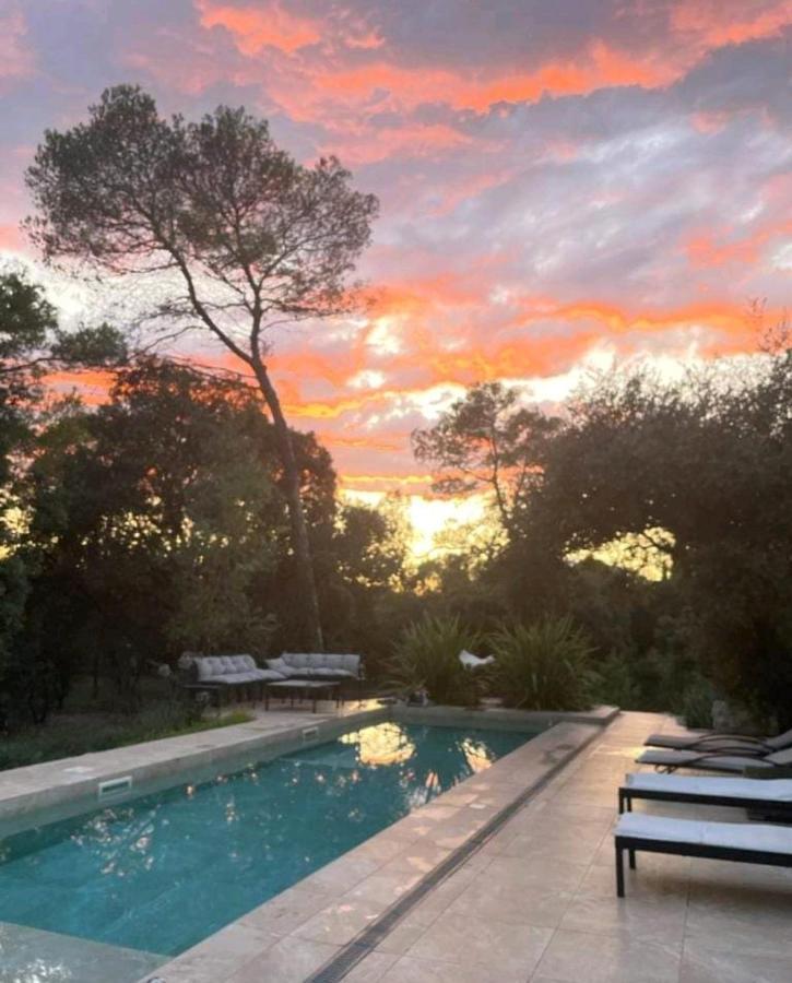 La Villa Kalliste Vacquieres  Exterior photo